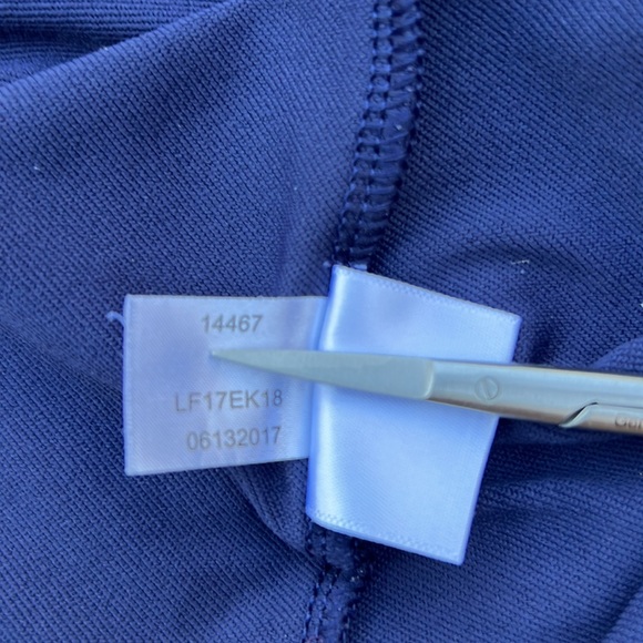 Peter Millar NWOT fitted long sleeve 1/4 zip UPF 50+sun protection shirt size L - Picture 12 of 13
